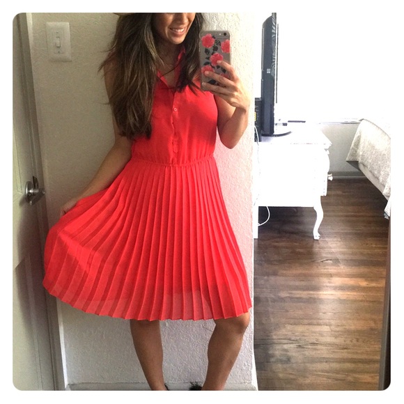 Coral sheer dress - American Eagle - Picture 2 of 4